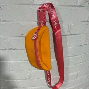 Peloton Fanny Pack with Pink Strap